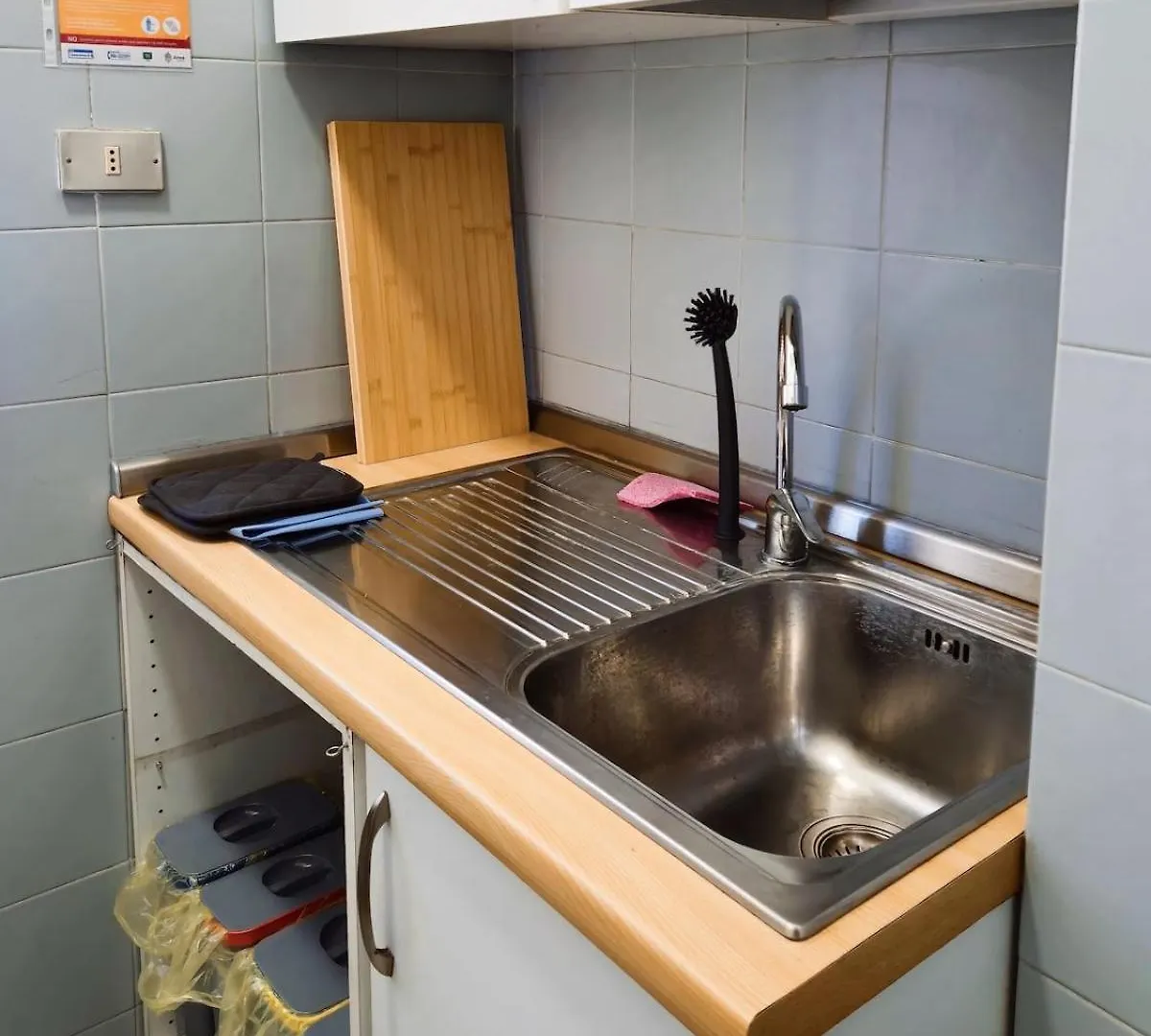 Comfortable Two-Room Apartment In Milán Itálie