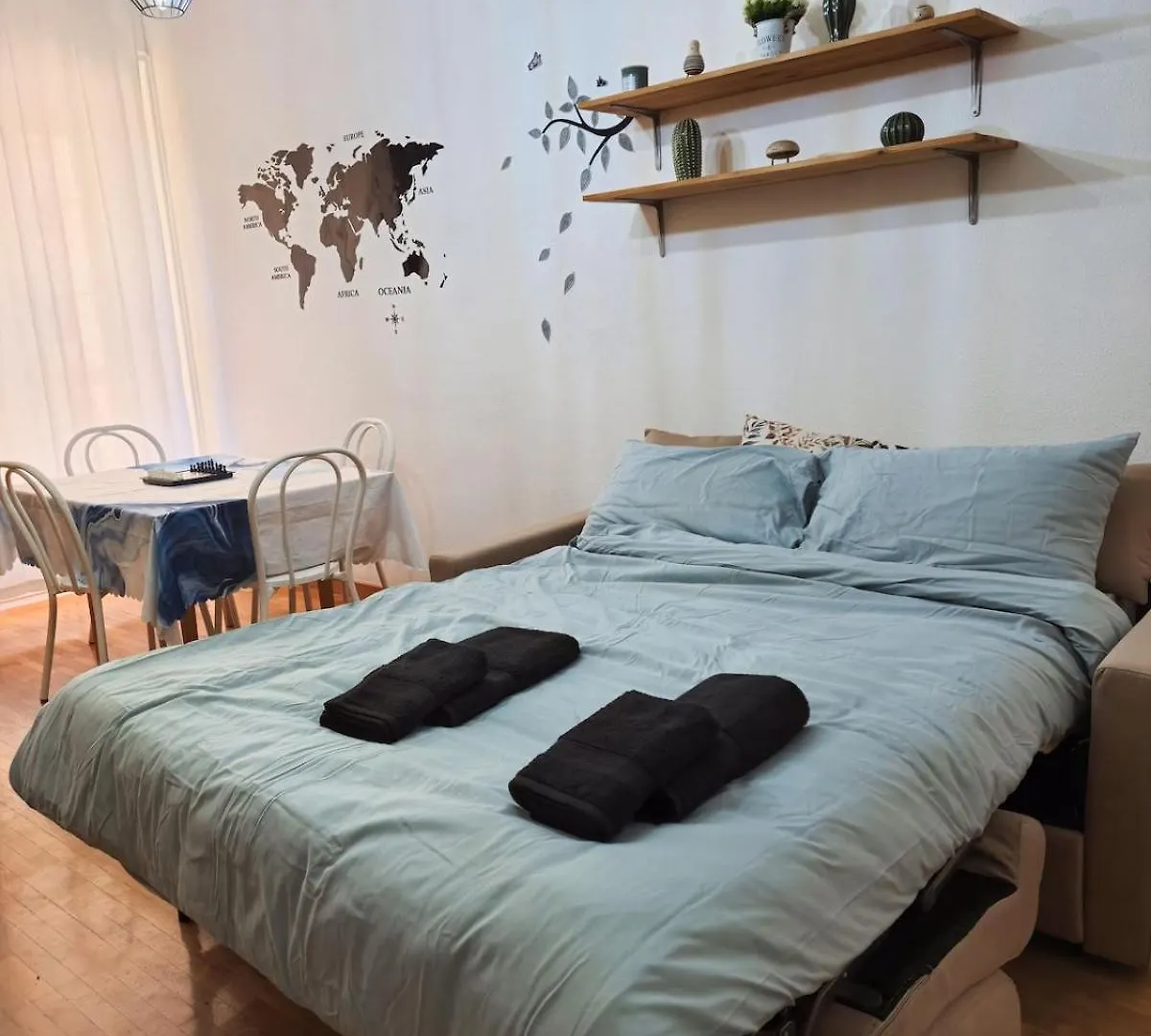 Comfortable Two-Room Apartment In Milán